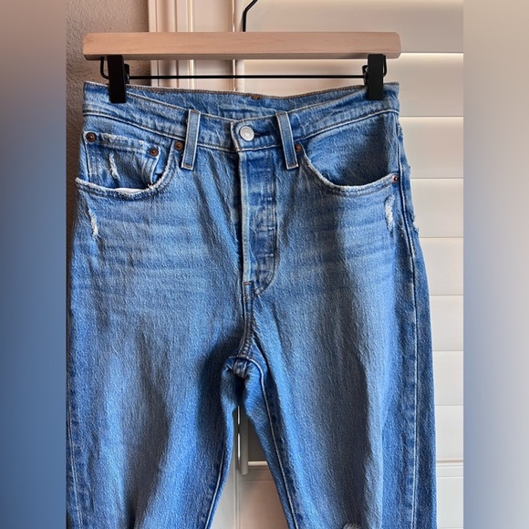 Levi’s 501® Original Fit Women’s Jeans Size 26 - Picture 2 of 11